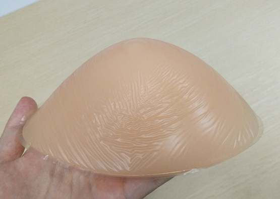 Faux sein en Silicone avec housse après Mastectomie Prothèse Mammaire