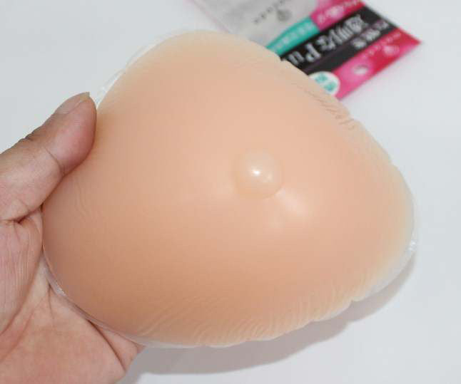 Faux sein en Silicone avec housse après Mastectomie Prothèse Mammaire